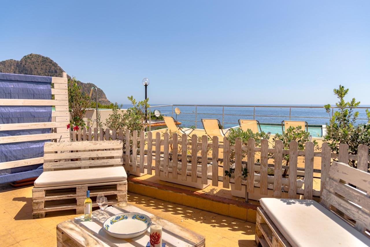Dimore Di Mare - Beachfront Apartments Santa Flavia Exteriör bild