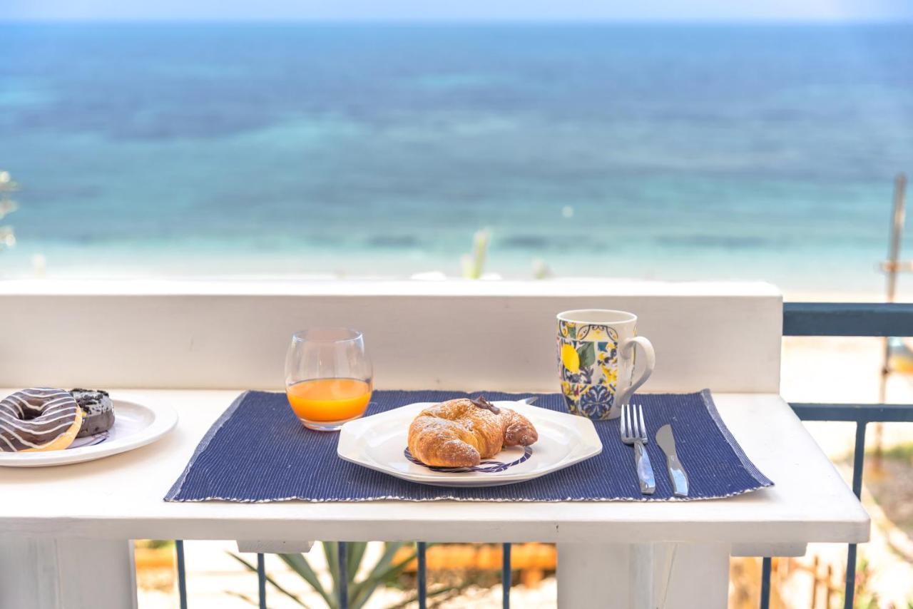 Dimore Di Mare - Beachfront Apartments Santa Flavia Exteriör bild